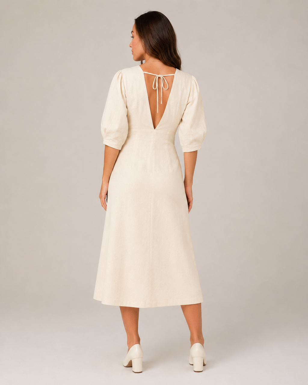 Merel - Midi-jurk Met Knopen En V-hals