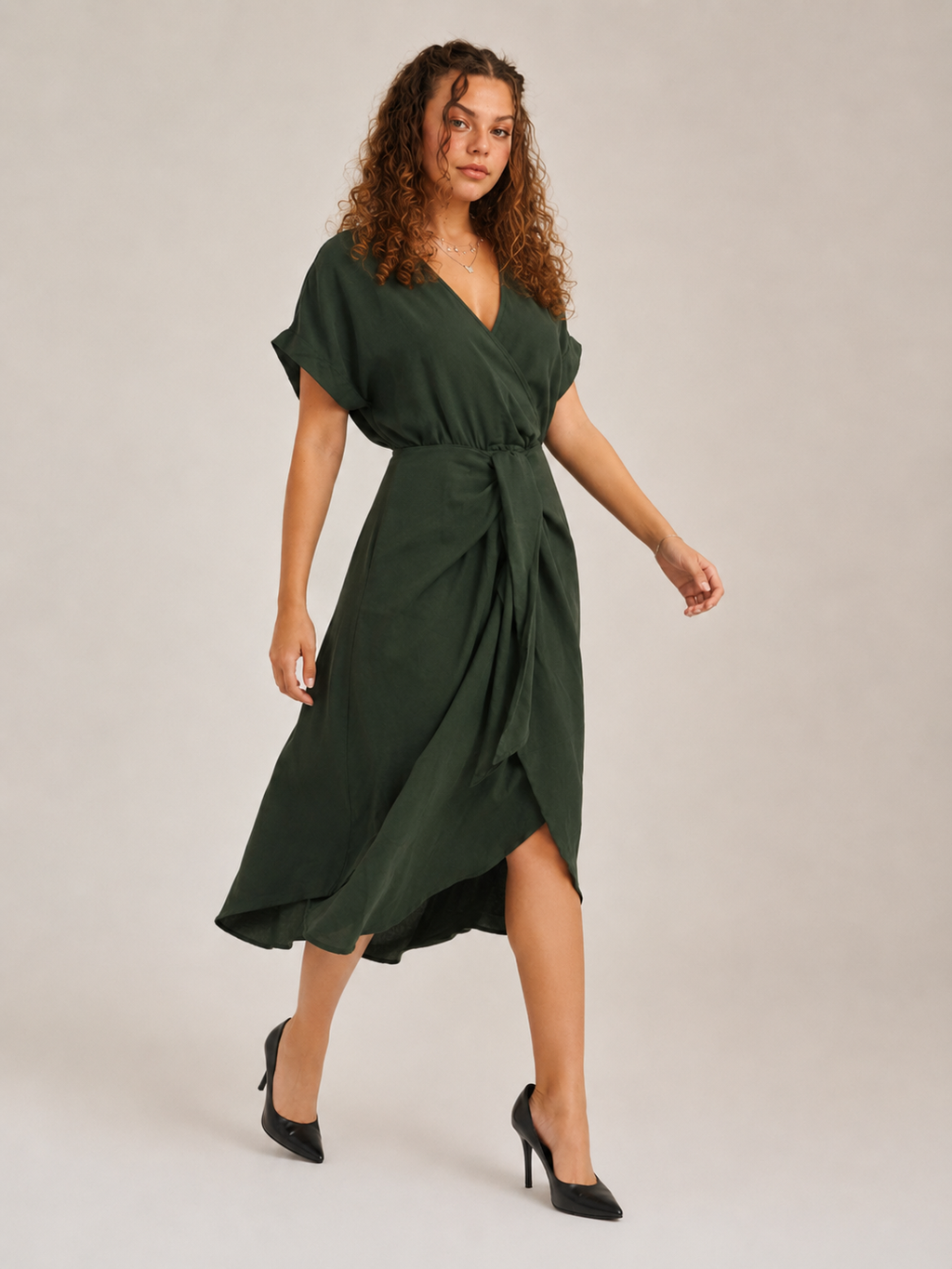 Margot - Donkergroene Midi-jurk Met Overslag En Ceintuur