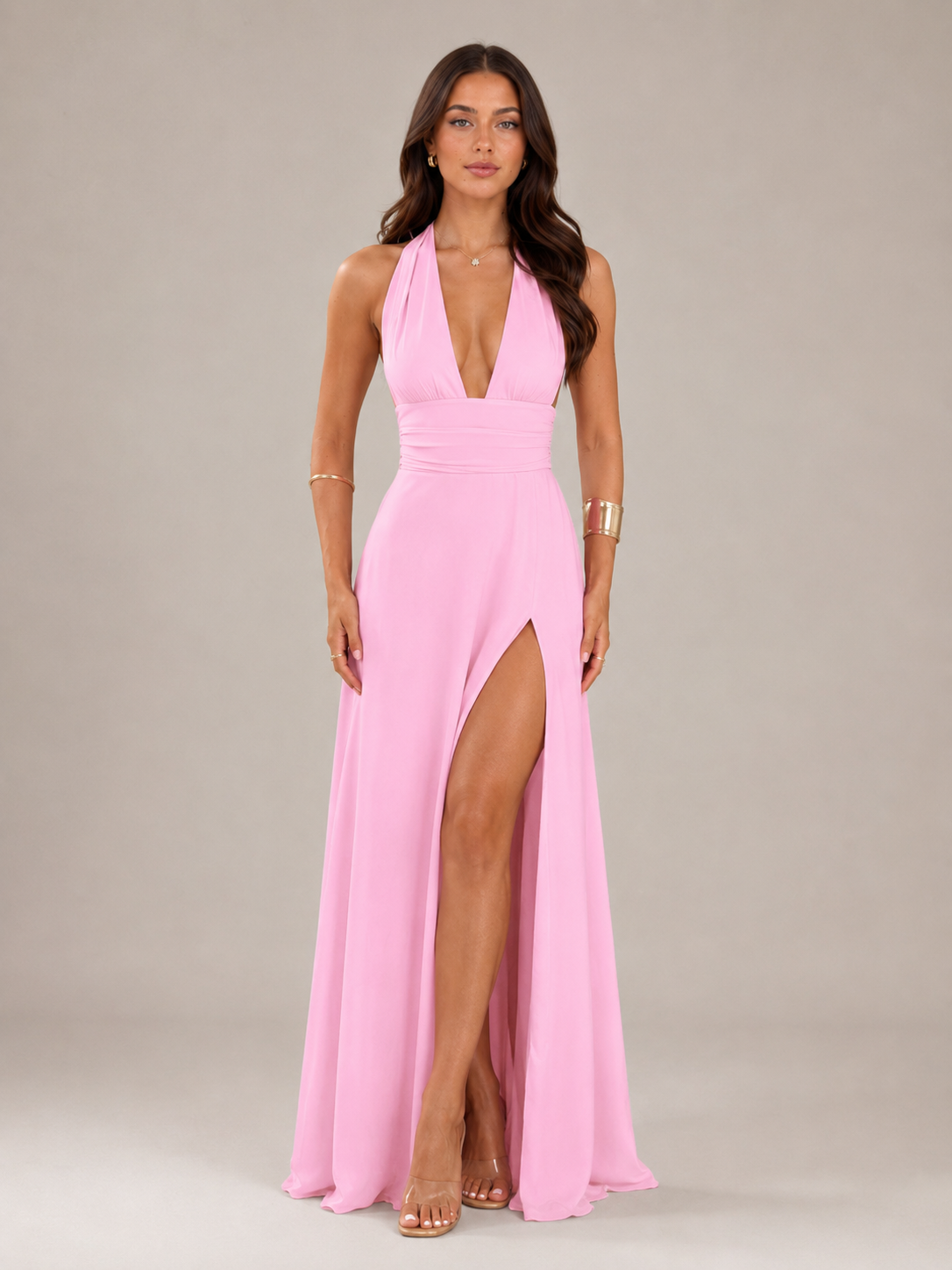 Mathilde - Zachtroze Halter Maxi-jurk Met Diepe V-hals En Hoge Split