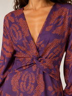 Milena - Donkerblauwe Midi-jurk Met Bloemenprint En Knoopdetail