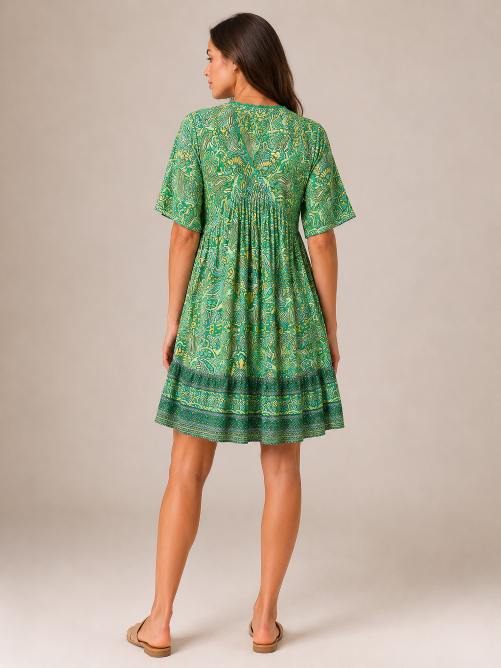 Mette - Boho Mini-jurk Met V-hals En All-over Print