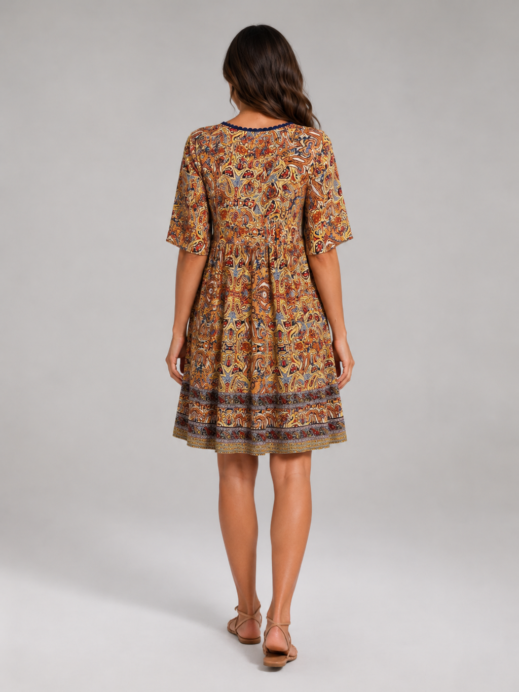Mette - Boho Mini-jurk Met V-hals En All-over Print