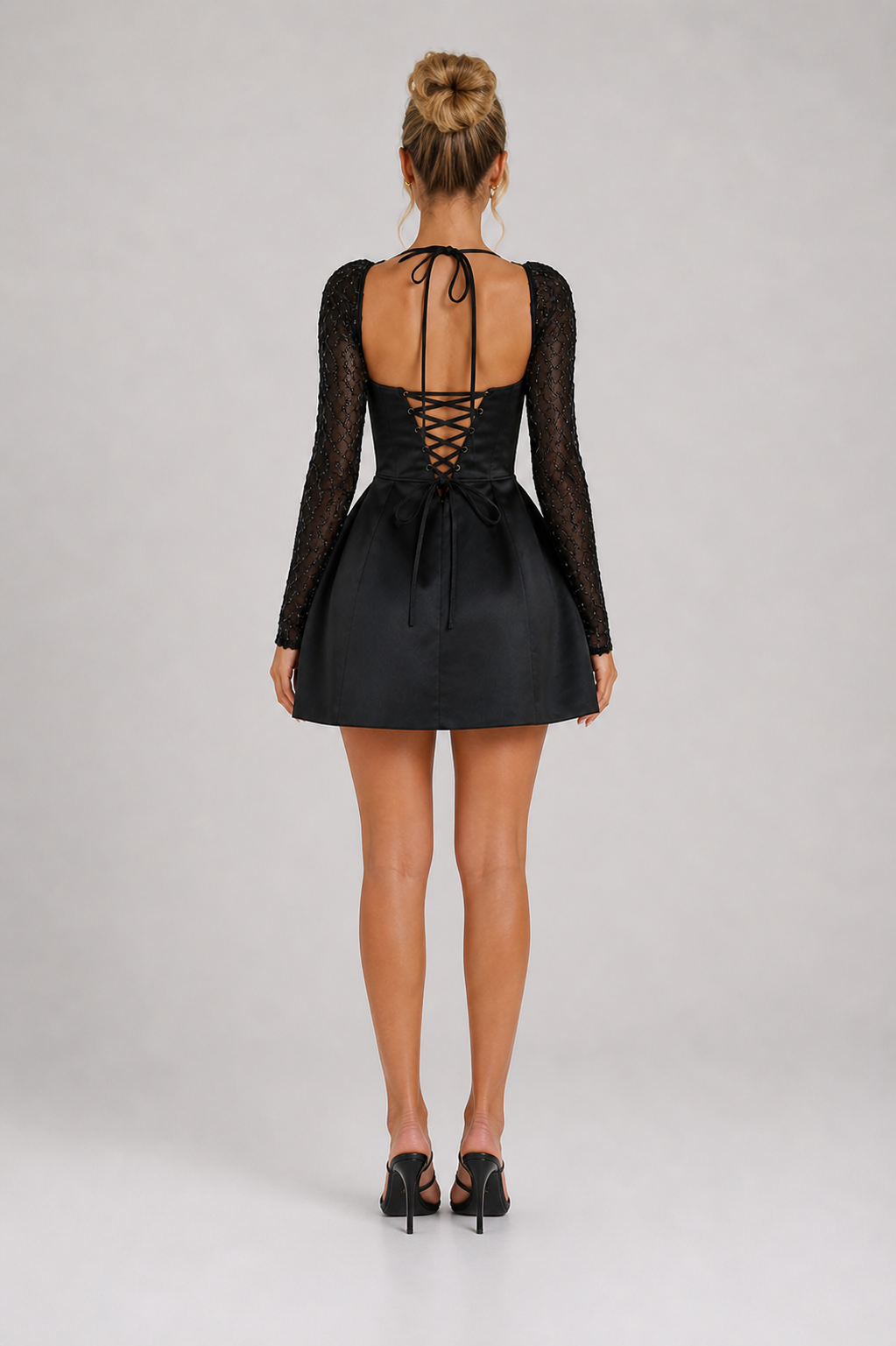 Faye - Off-shoulder Mini-jurk Met Transparante Mouwen