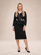 Odile - zwart getailleerd dames tweed pak met rok en pareldetails