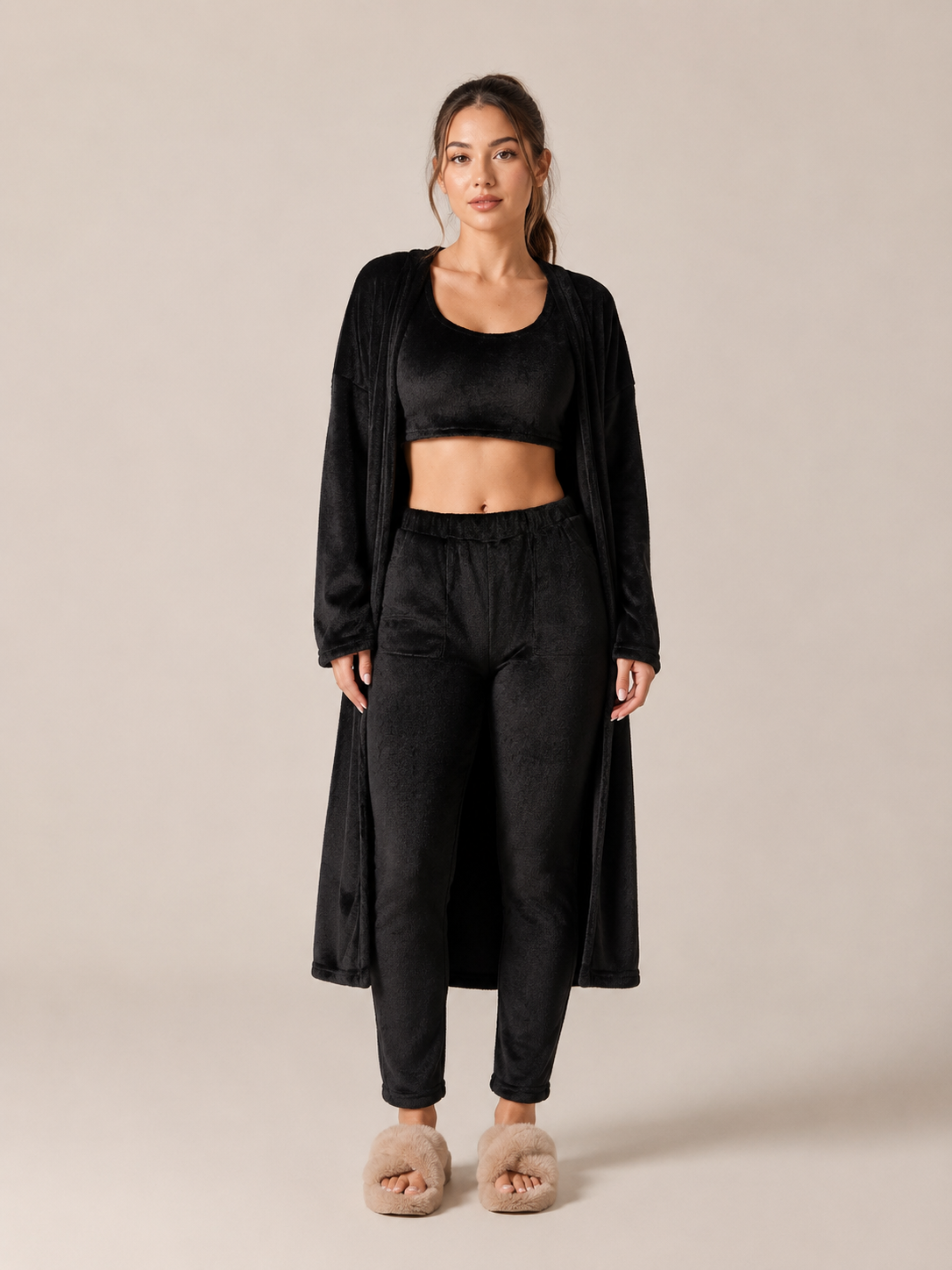 Quenna - Driedelige Dames Loungewear Set Met Crop Top En Lang Vest