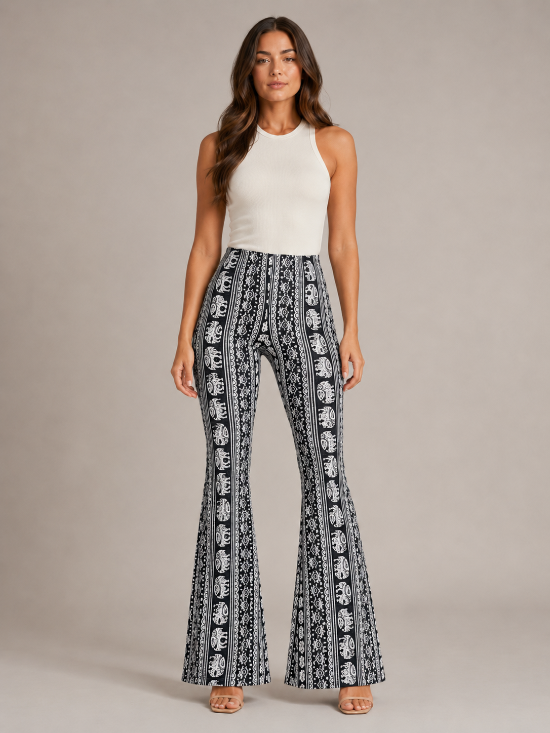 Qadence - Dames Flared Broek Met Sierlijke Print