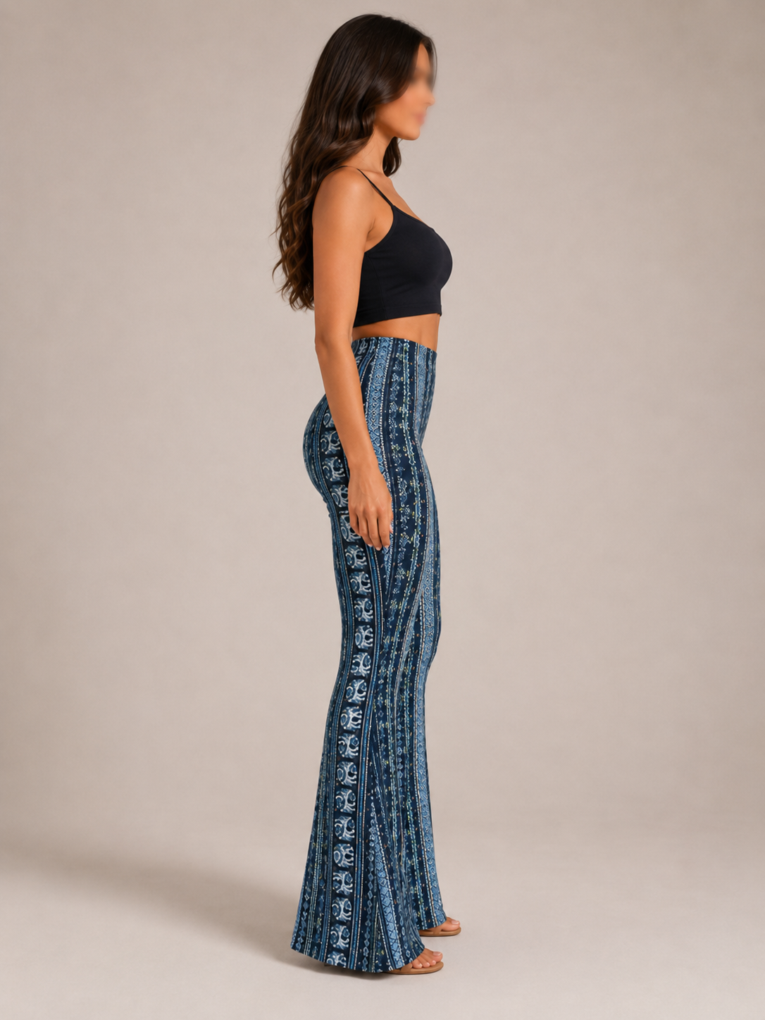 Qadence - Dames Flared Broek Met Sierlijke Print