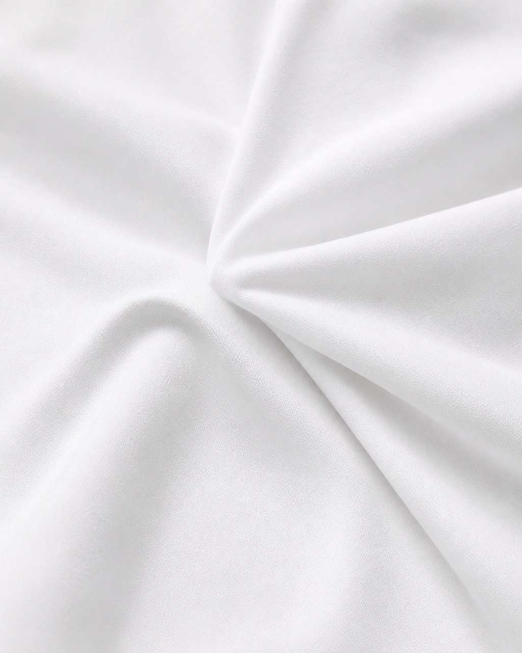 Fania - Witte Halter Mini-jurk Met Diepe Halslijn En Zwierige Rok