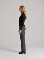 Ottavia - dames coltrui met hoge col en slim fit pasvorm