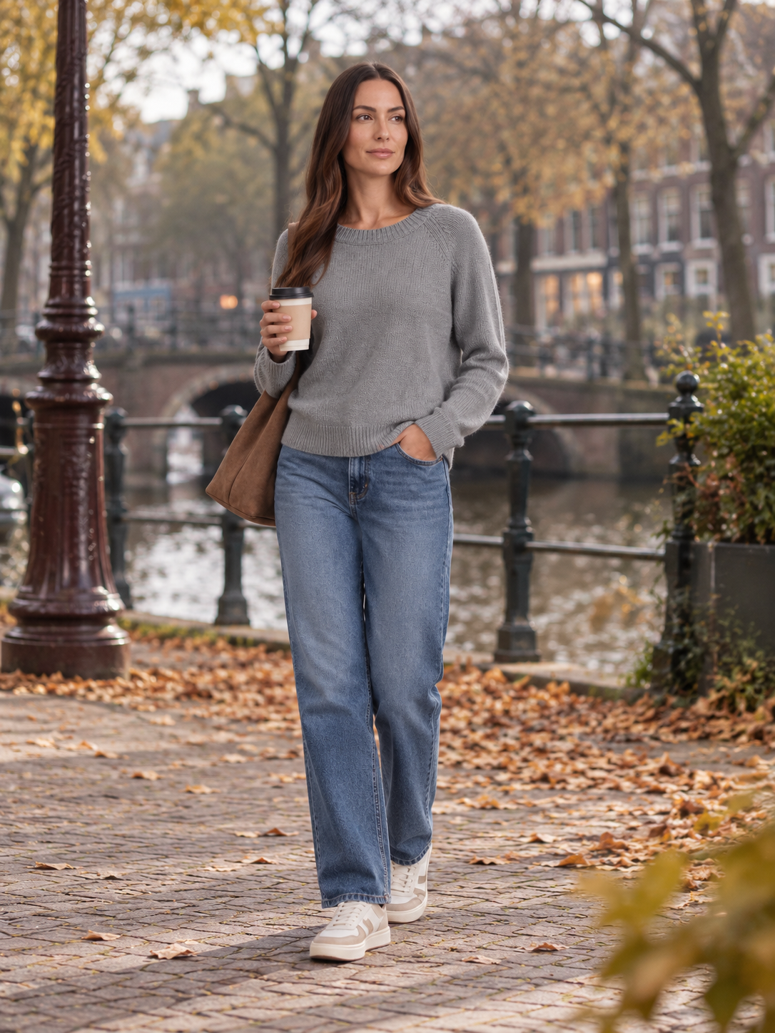 Valeska - dames trui met boothals en relaxed pasvorm
