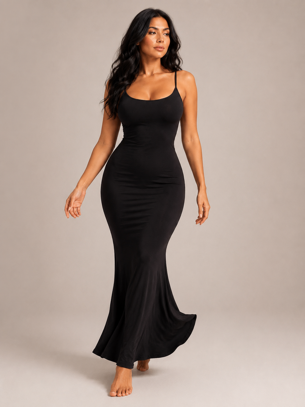 Renée - Dames Maxi-jurk Met Spaghettibandjes En Slim Fit