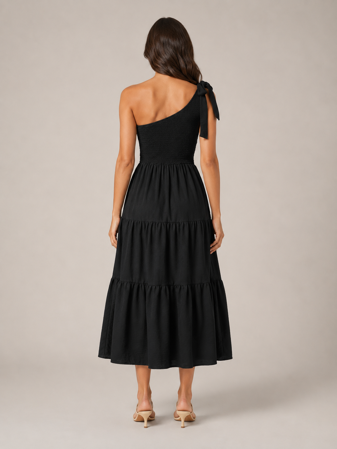 Rohana - One-shoulder Maxi-jurk Met Split En Gelaagde Zoom