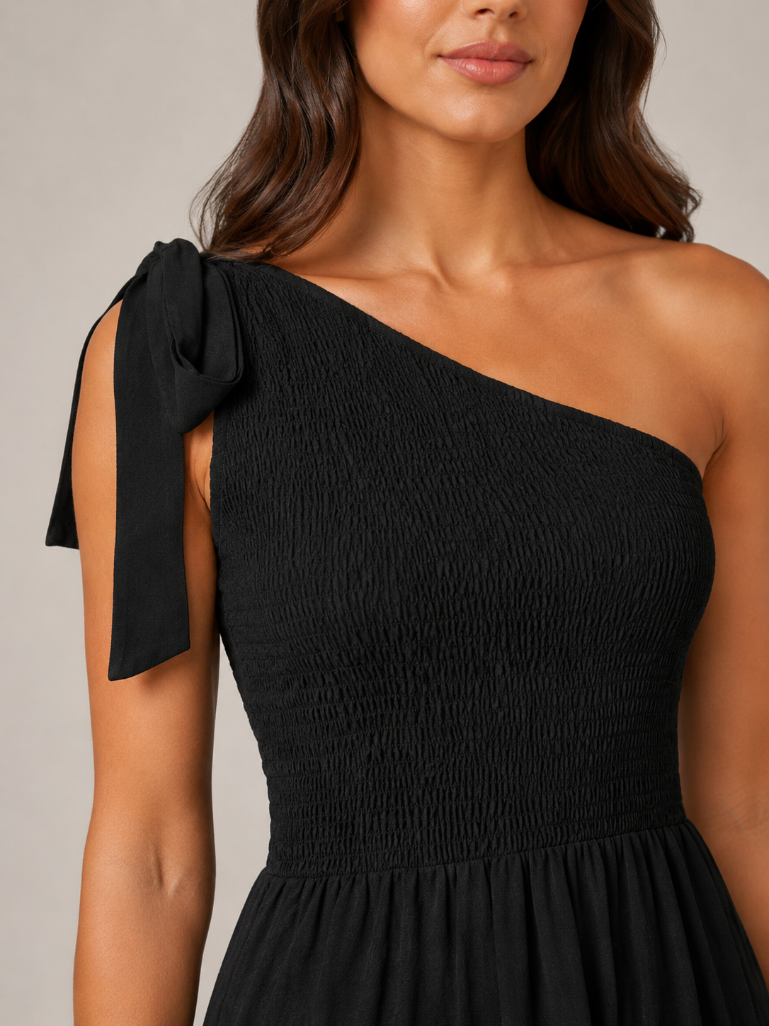Rohana - One-shoulder Maxi-jurk Met Split En Gelaagde Zoom