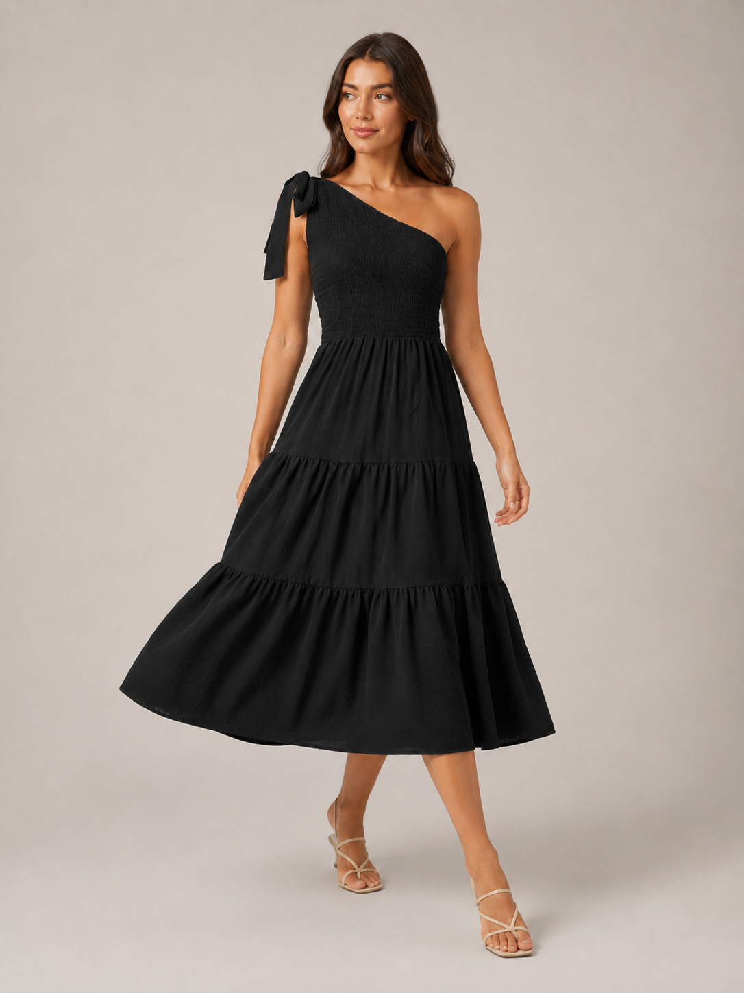 Rohana - One-shoulder Maxi-jurk Met Split En Gelaagde Zoom