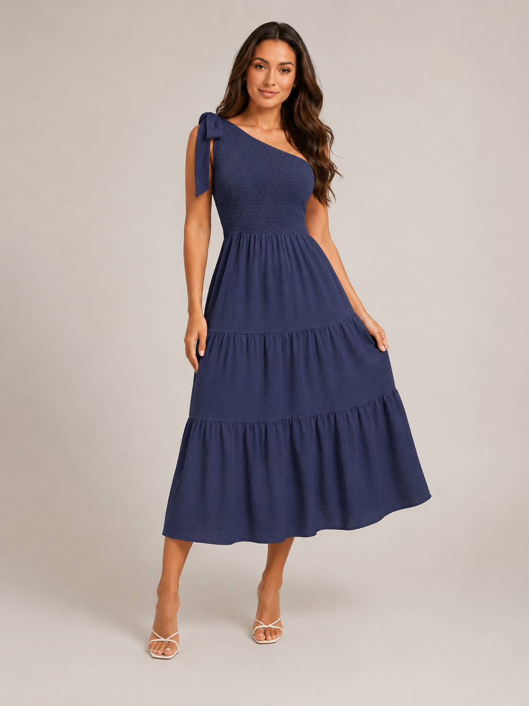 Rohana - One-shoulder Maxi-jurk Met Split En Gelaagde Zoom