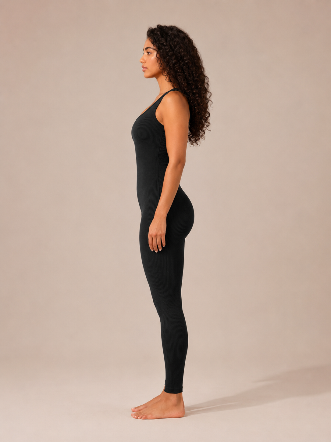 Ravelle - Dames Jumpsuit Met Brede Bandjes En Slim Fit