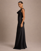 Isadora - Maxi-jurk met Open Rug en Strikdetail