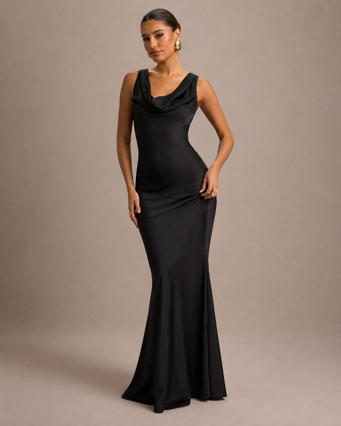 Isadora - Maxi-jurk met Open Rug en Strikdetail