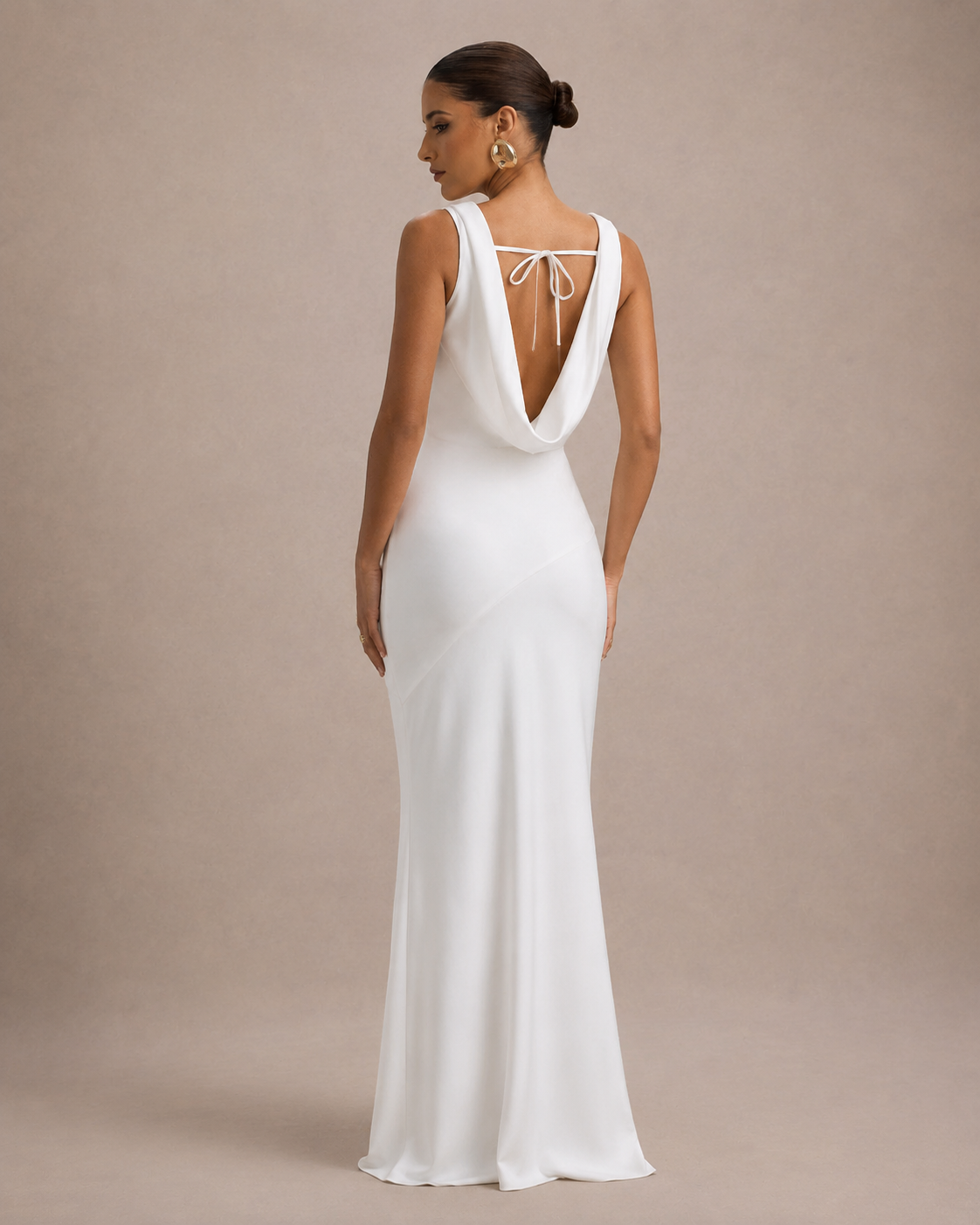 Isadora - Maxi-jurk met Open Rug en Strikdetail