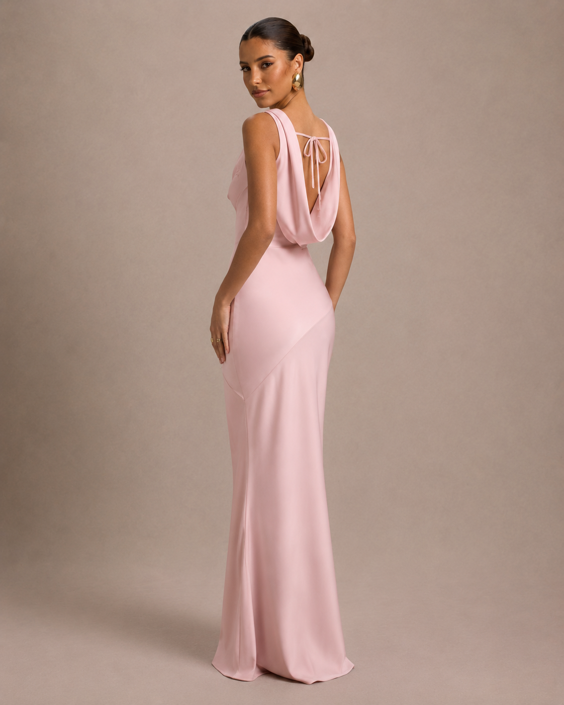 Isadora - Maxi-jurk met Open Rug en Strikdetail