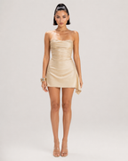 Giavelle - Beige Strapless Satijnen Mini-jurk Met Asymmetrische Zoom