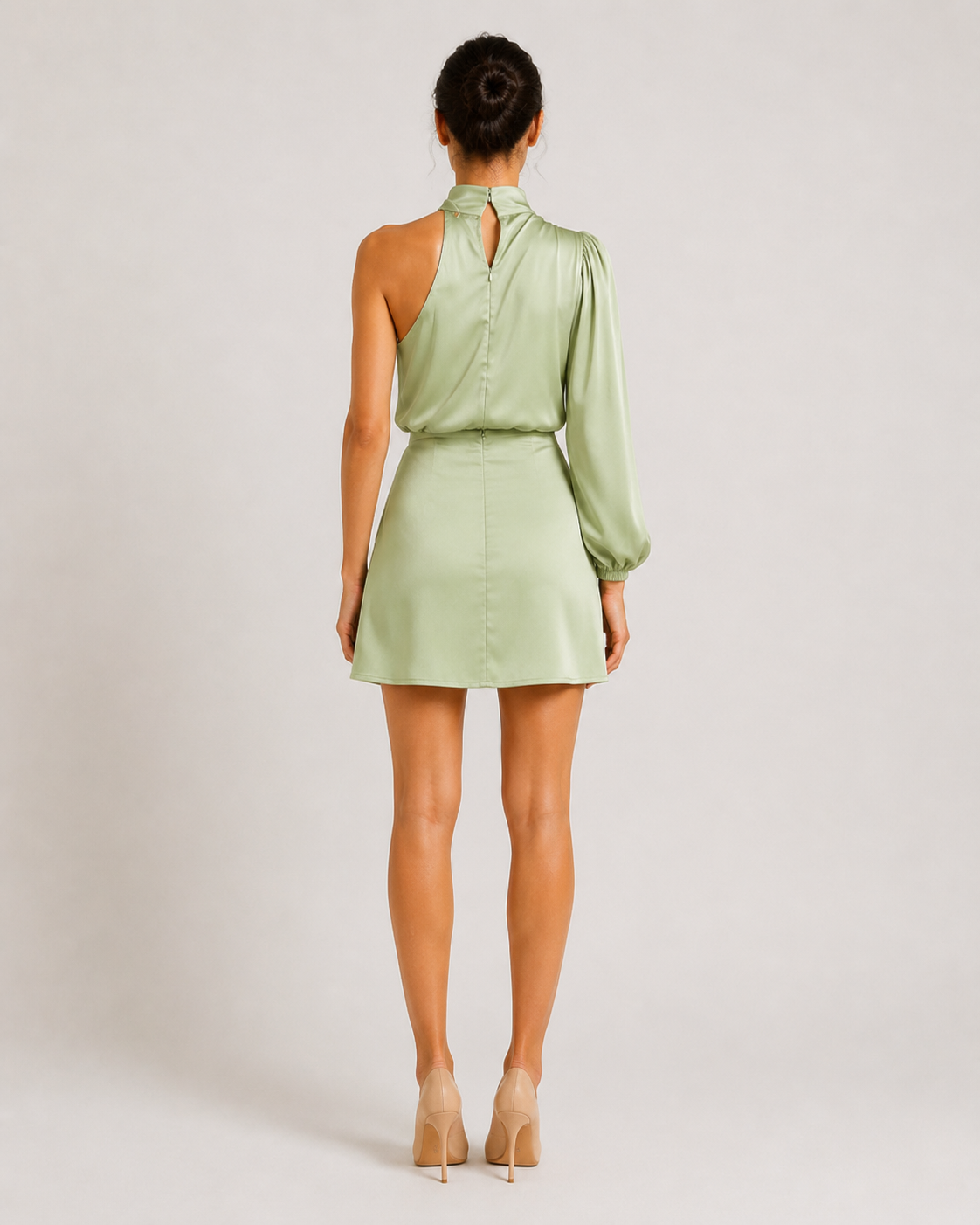 Giavena - One-shoulder Mini-jurk Met Lange Mouw En Hoge Hals