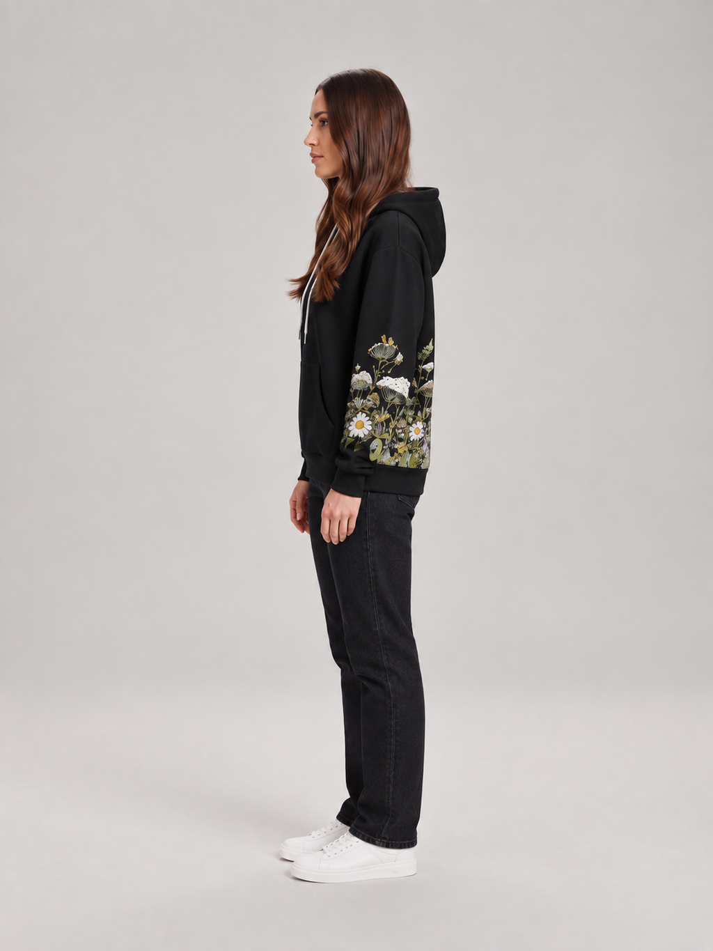 Iris – Dames Hoodie Oversized met Bloemenprint