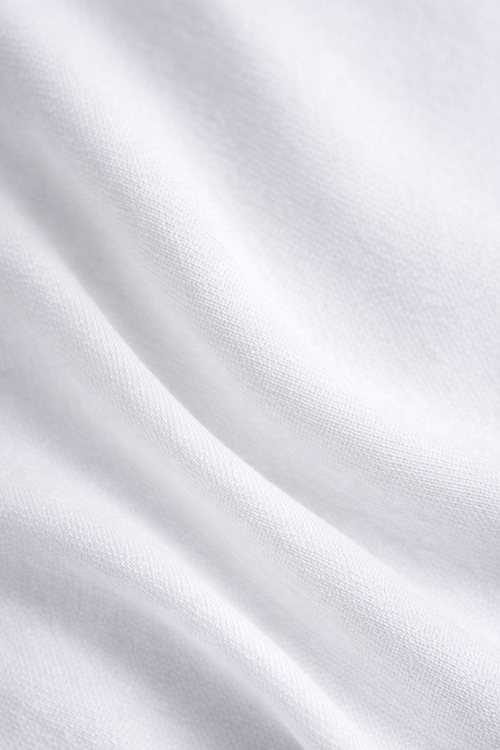 Carla – Witte En Meerkleurige Dames Top Met Kanten Afwerking