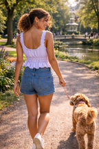 Karessa – Lichtblauwe Dames Tanktop Met Plooidetails