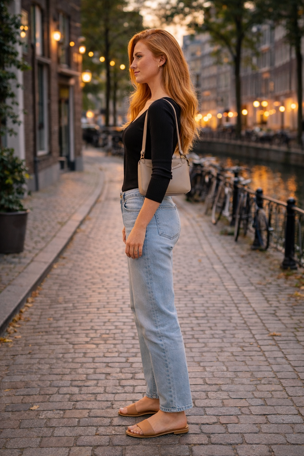 Heidi – Zwart Dames Vest Met V-Hals