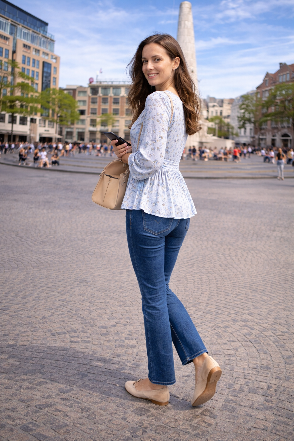 Annet -Lichtblauwe Dames Blouse Met Medaillonprint