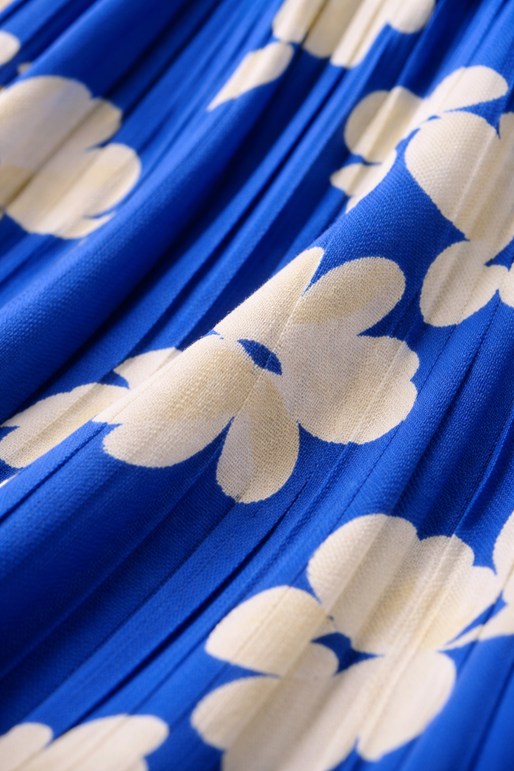 Bernadette – Blauwe Dames Maxijurk Met Plooien