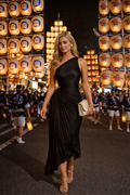 Beatrix - One-shoulder Maxi-jurk Met Zijuitsparing En Plooien