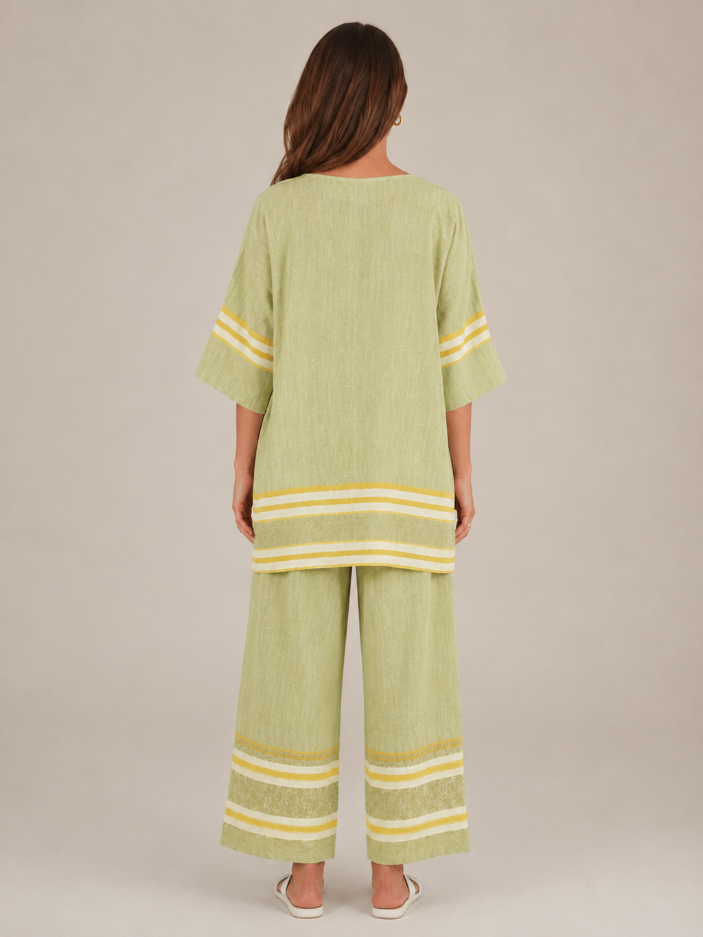 Usoa - Dames Tweedelige Set Met Asymmetrische Streeptop En Culottebroek