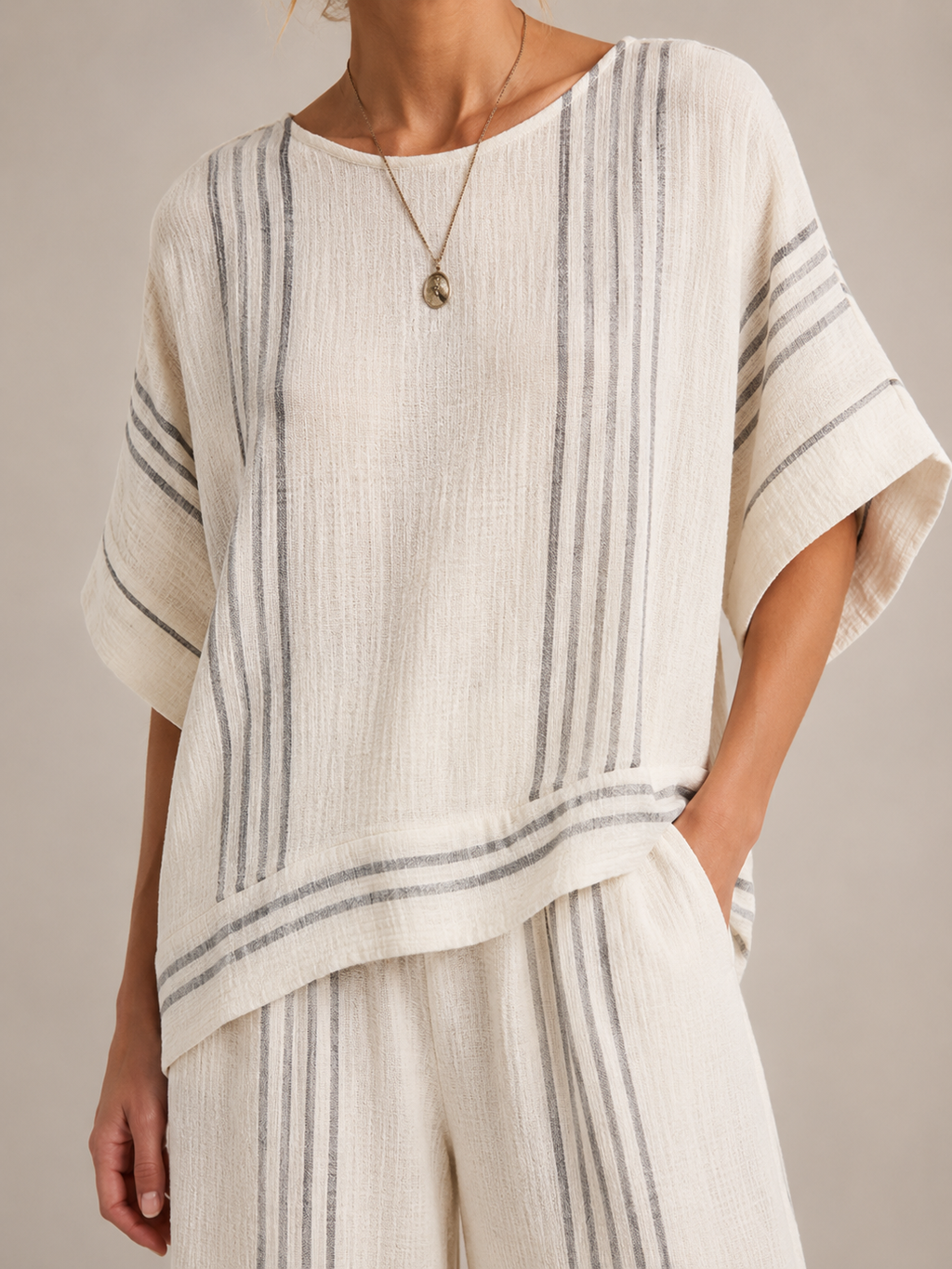 Usoa - Dames Tweedelige Set Met Asymmetrische Streeptop En Culottebroek