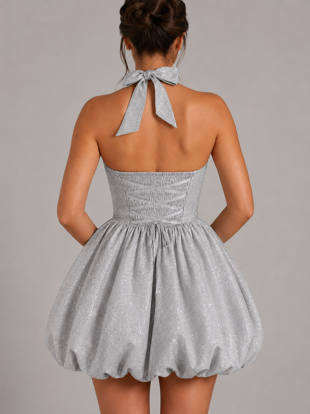 Fabiola - Mouwloze Mini-jurk met Vetersluiting