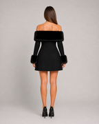 Fiona - Zwarte Off-shoulder Mini-jurk Met Lange Mouwen