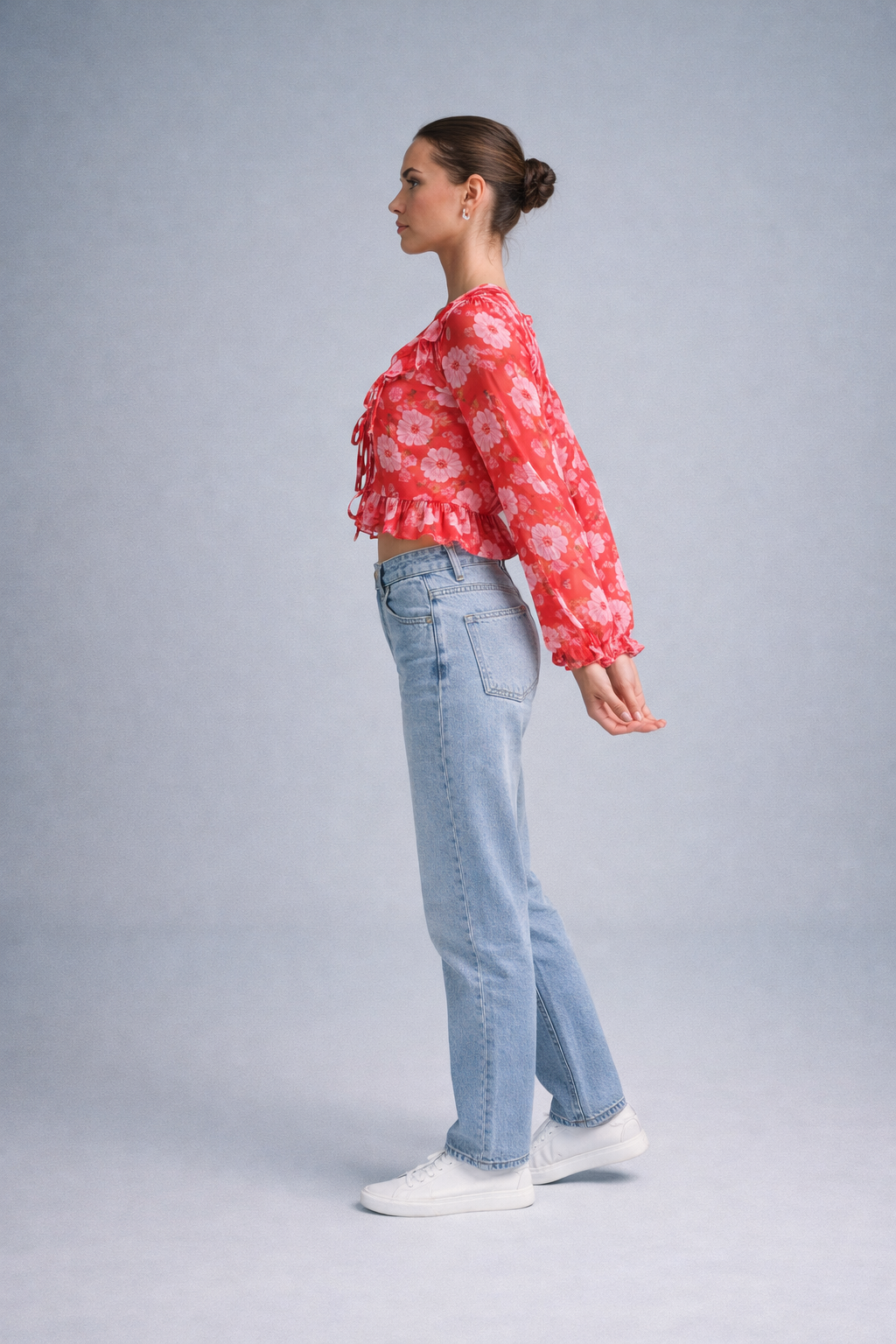 Colene – Rode Dames Blouse Met Volants