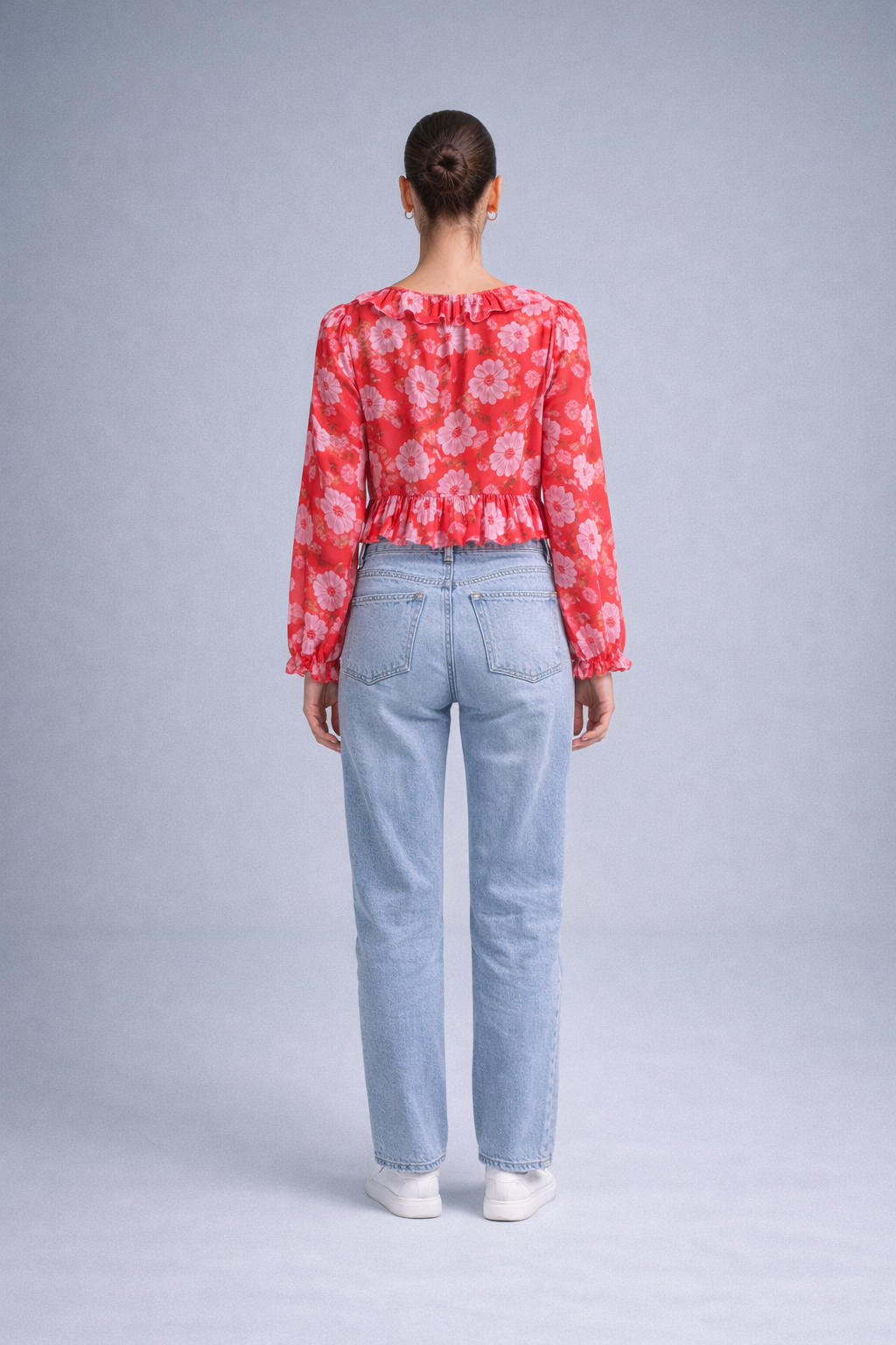 Colene – Rode Dames Blouse Met Volants