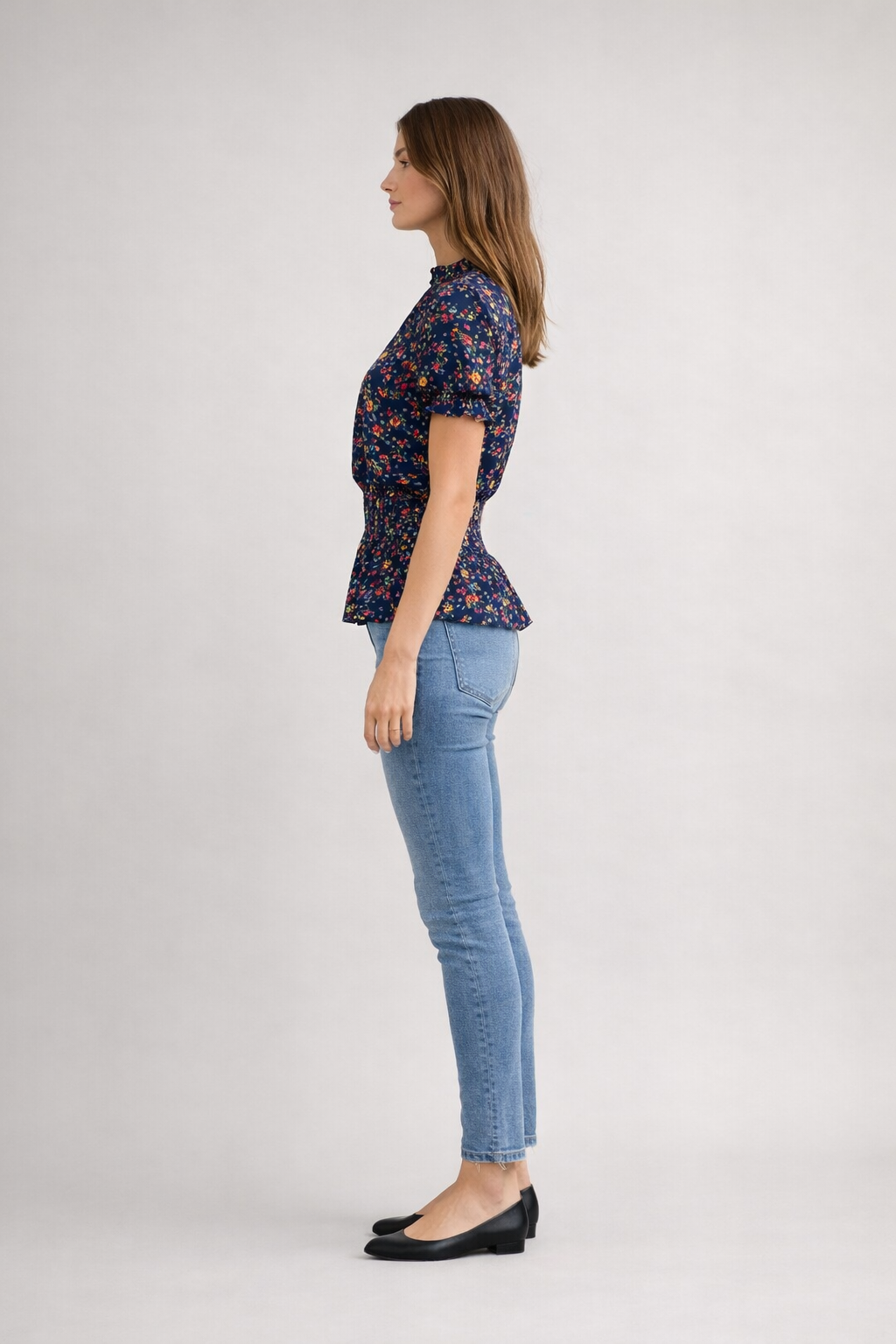 Daphne – Blauw Meerkleurig Dames Top Met Bloemenprint